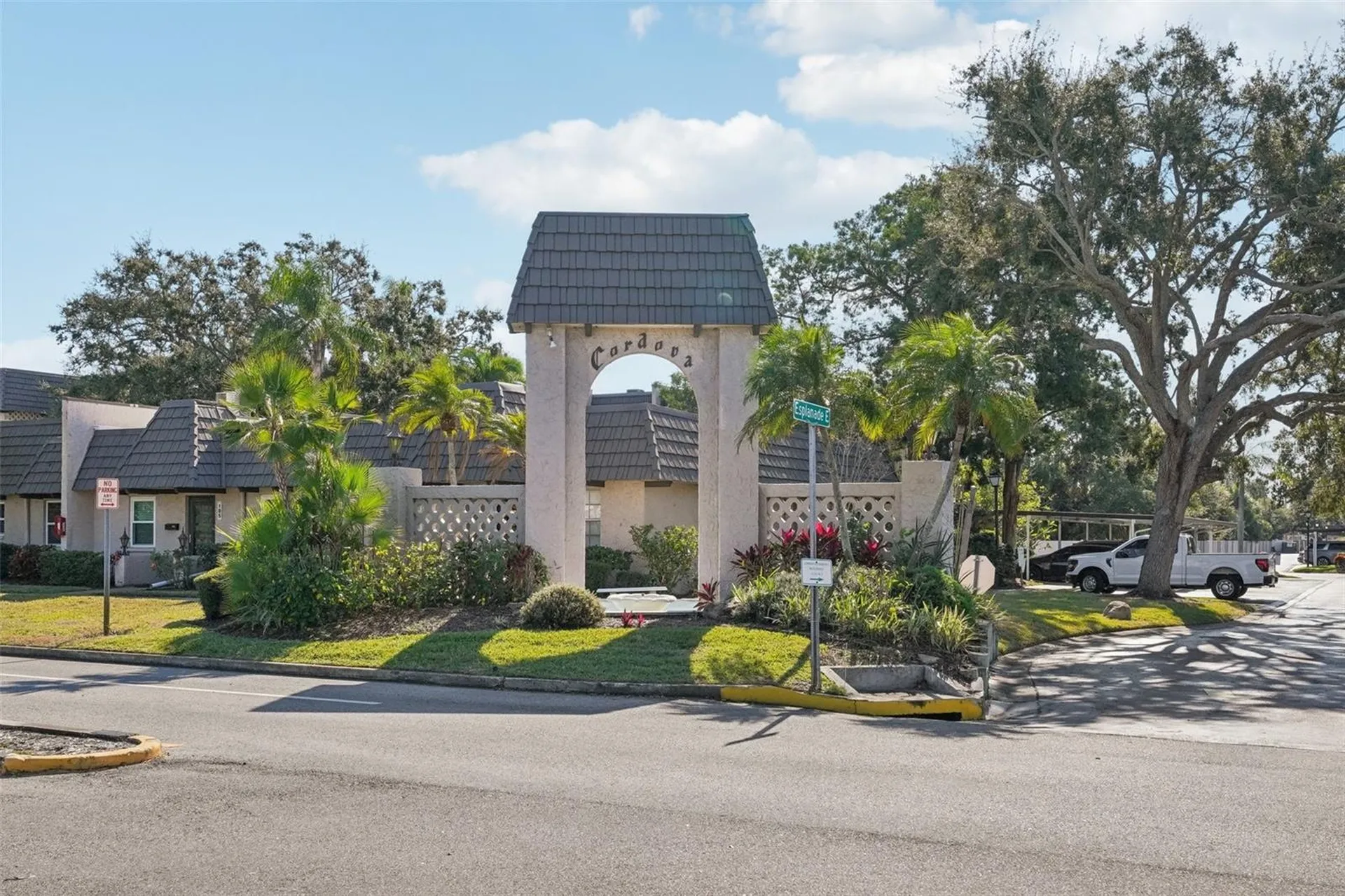 404 Cordova Green Seminole FL 33777