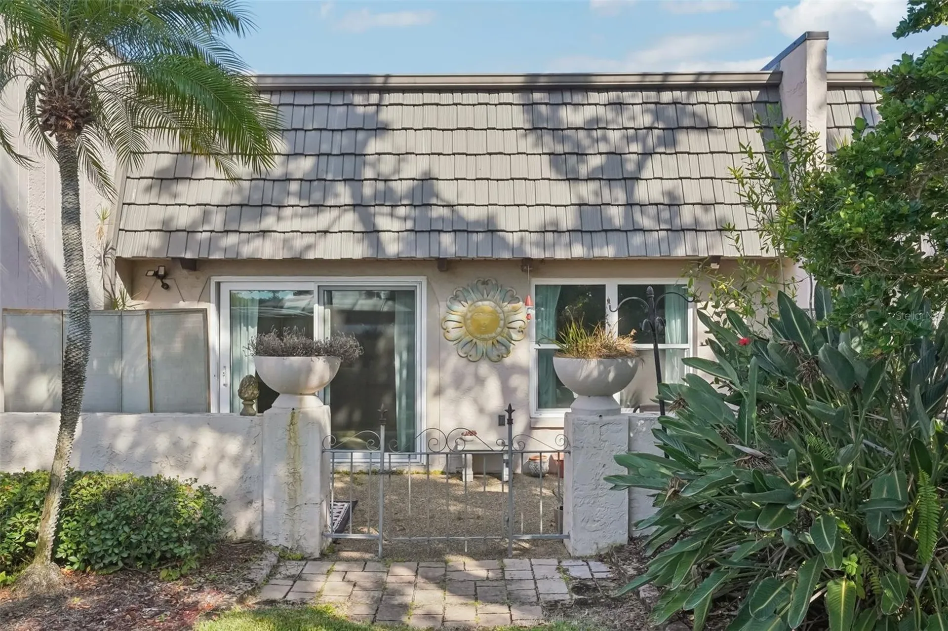 404 Cordova Green Seminole FL 33777
