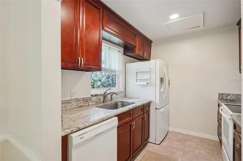404 Cordova Green Seminole FL 33777