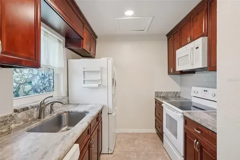 404 Cordova Green Seminole FL 33777