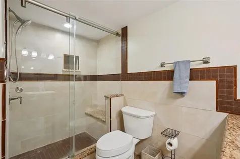 404 Cordova Green Seminole FL 33777