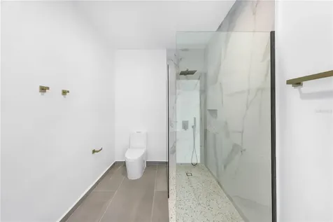 15 San Isaac Street San Juan PR 00927