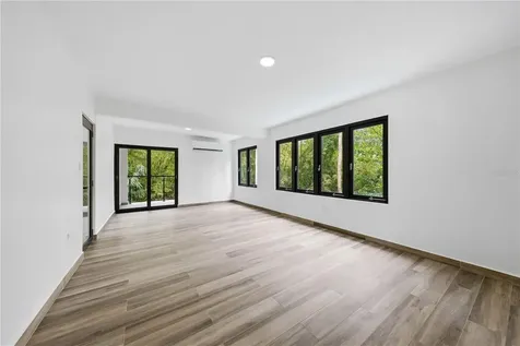 15 San Isaac Street San Juan PR 00927