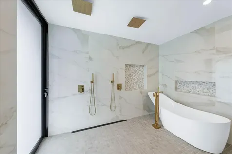 15 San Isaac Street San Juan PR 00927