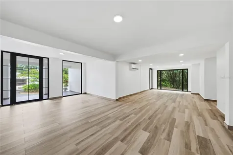 15 San Isaac Street San Juan PR 00927