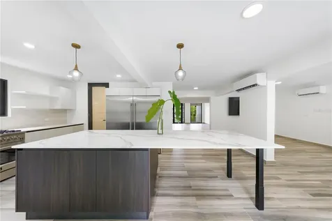 15 San Isaac Street San Juan PR 00927