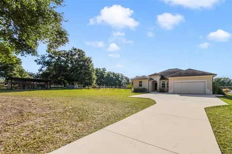 37041 N Thrill Hill Road Eustis FL 32736