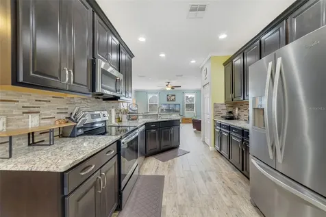 37041 N Thrill Hill Road Eustis FL 32736