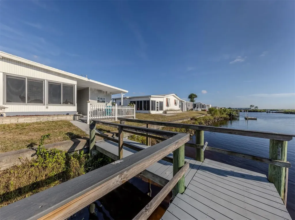 528 Tampico Drive North Port FL 34287