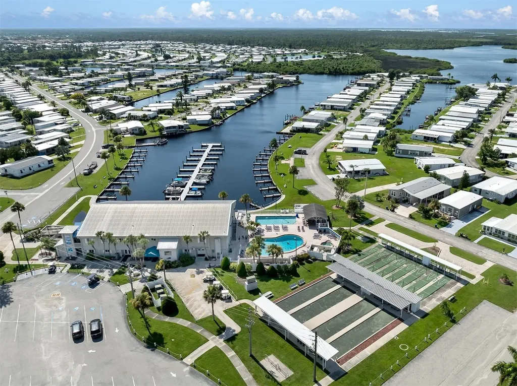 528 Tampico Drive North Port FL 34287
