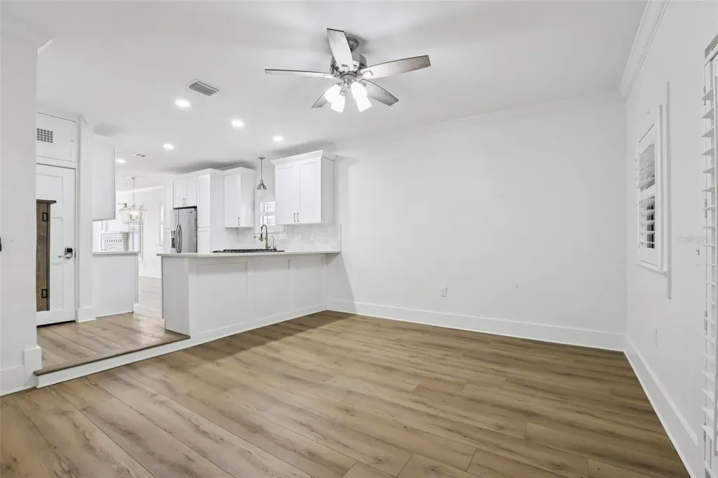 416 Wildwood Way Belleair FL 33756
