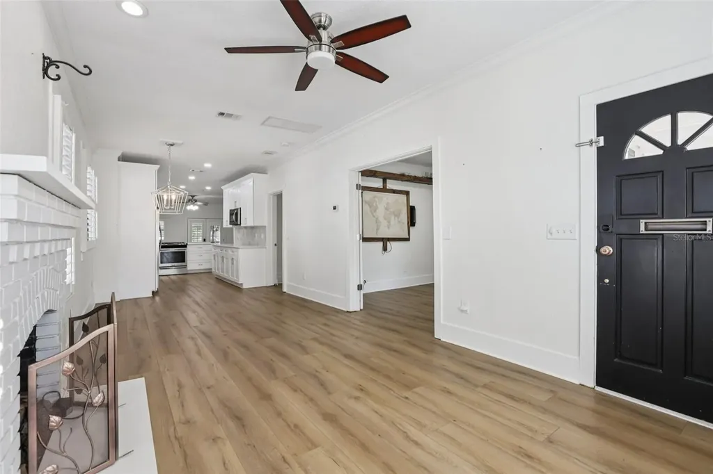 416 Wildwood Way Belleair FL 33756