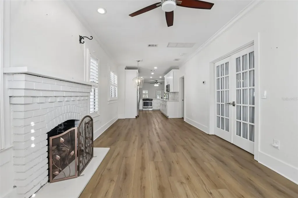 416 Wildwood Way Belleair FL 33756