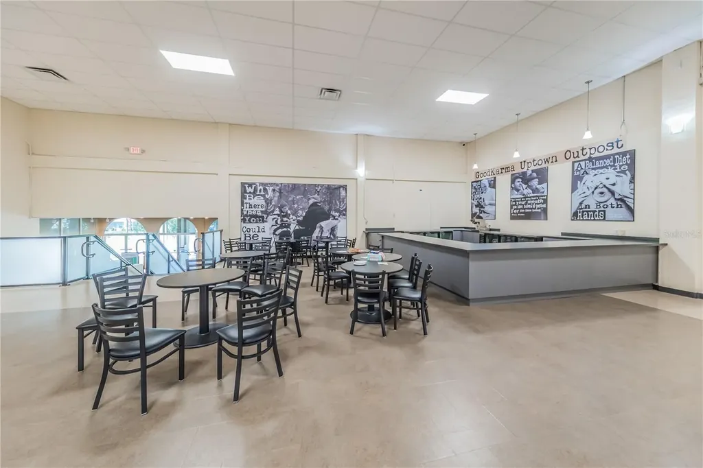2358 Ecuadorian Way Clearwater FL 33763