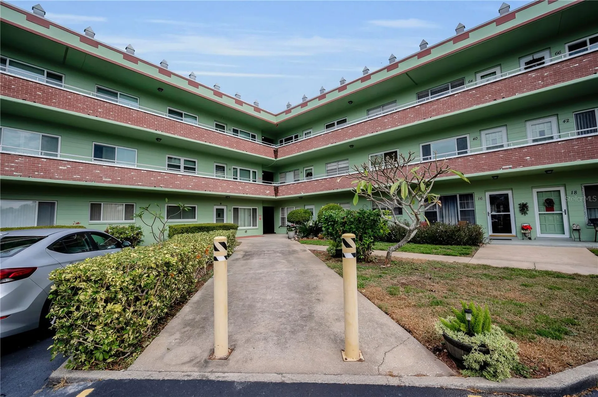 2358 Ecuadorian Way Clearwater FL 33763