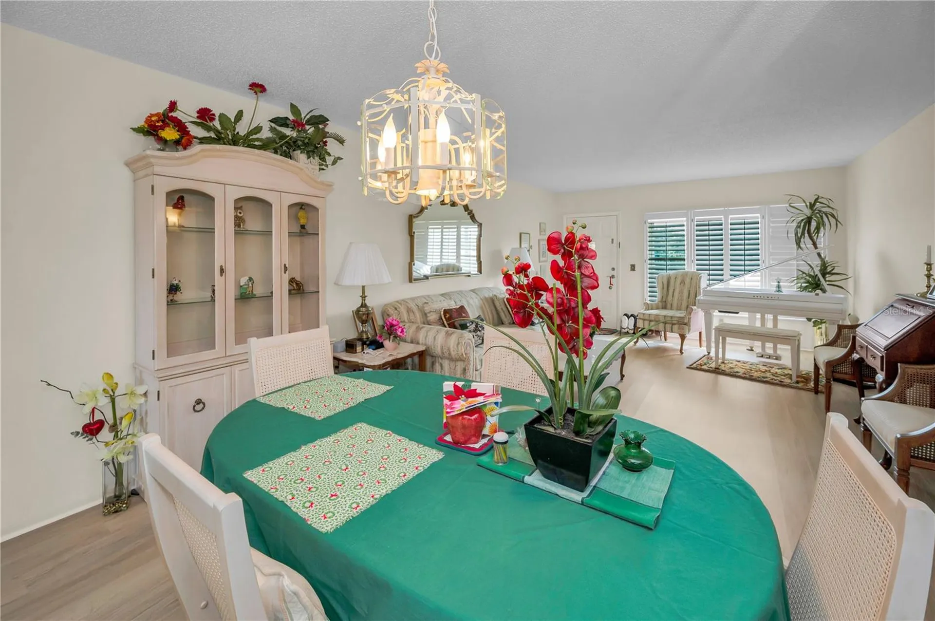 2358 Ecuadorian Way Clearwater FL 33763