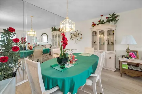 2358 Ecuadorian Way Clearwater FL 33763