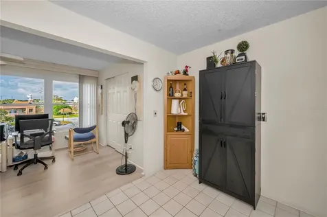 2358 Ecuadorian Way Clearwater FL 33763