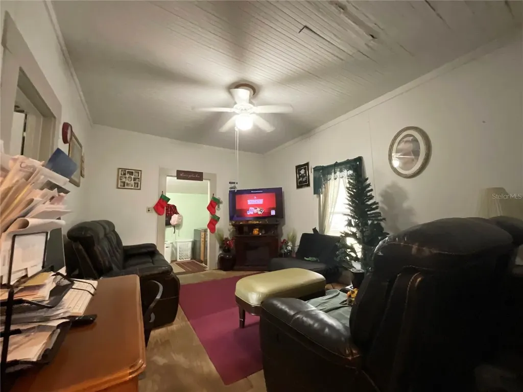 1701 Sanford Street Lake Wales FL 33859