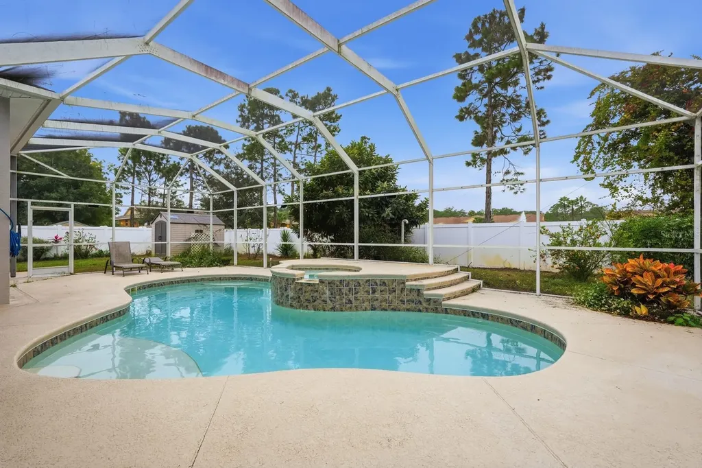 14 Easterly Place Palm Coast FL 32164
