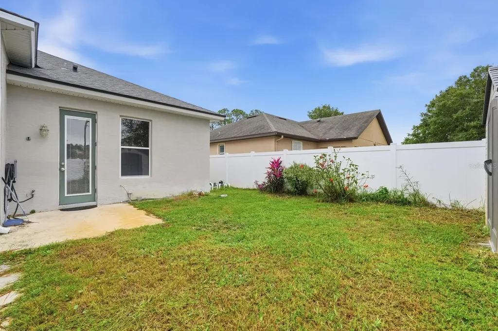 14 Easterly Place Palm Coast FL 32164