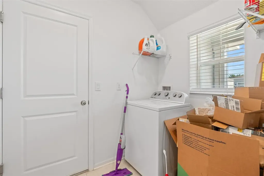 360 Loch Court Davenport FL 33837