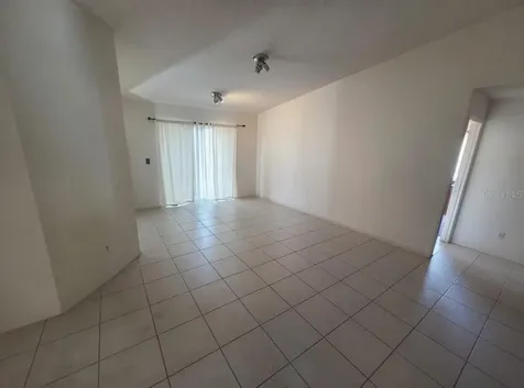 299 Indian Point Circle Kissimmee FL 34746