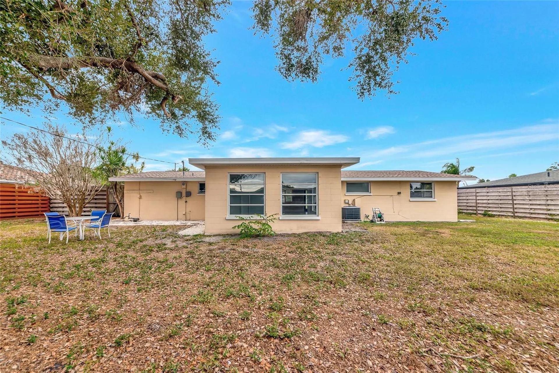 2707 Bigelow Drive Sarasota FL 34239