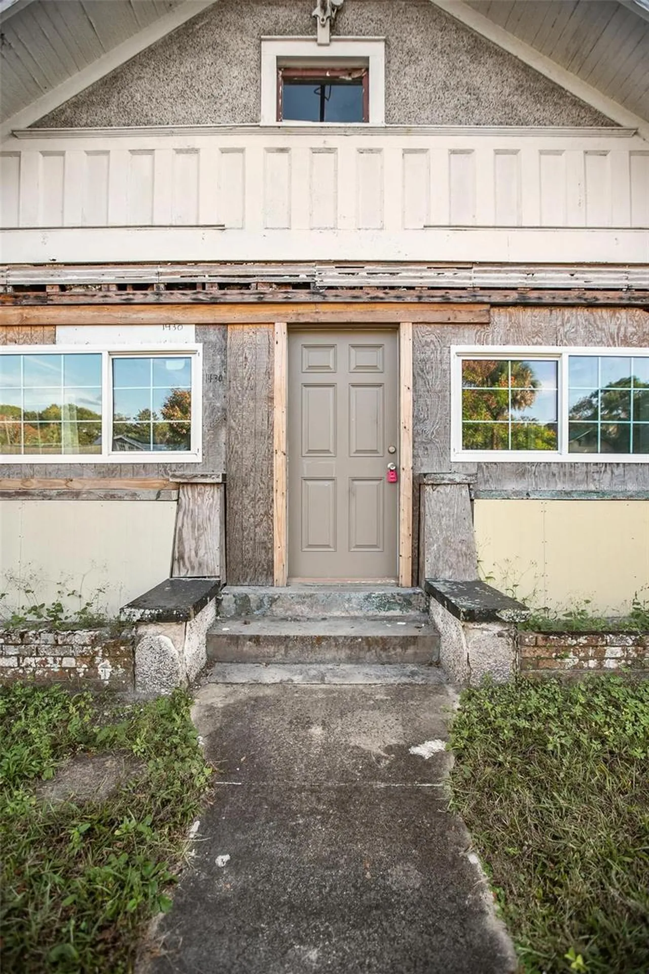 1430 E New York Avenue Deland FL 32724