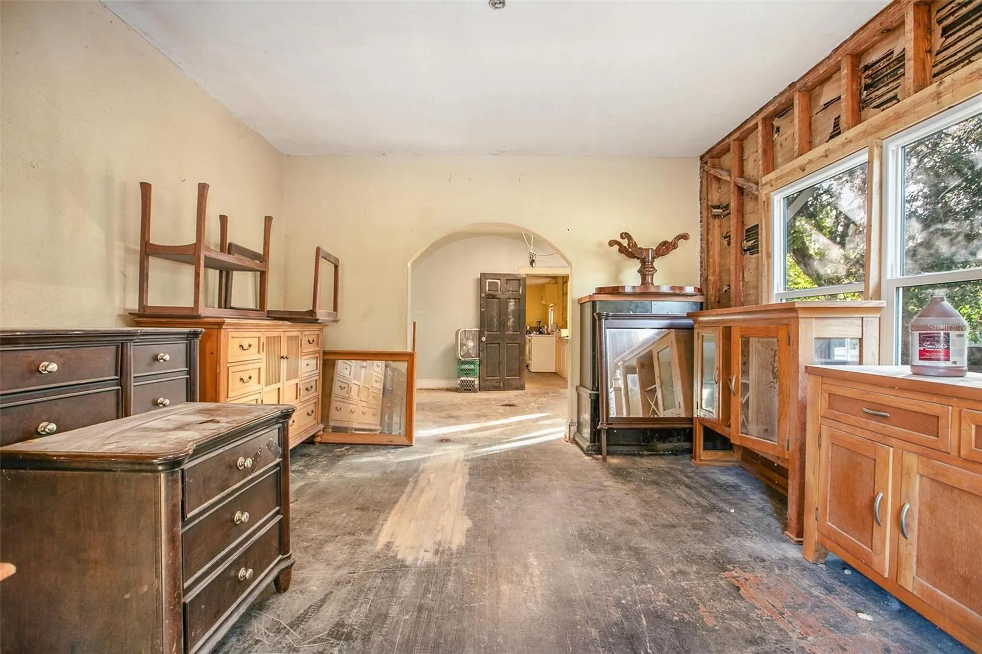 1430 E New York Avenue Deland FL 32724