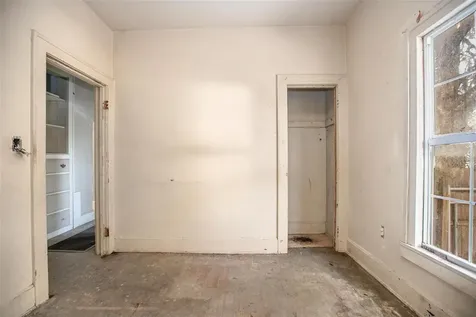 1430 E New York Avenue Deland FL 32724