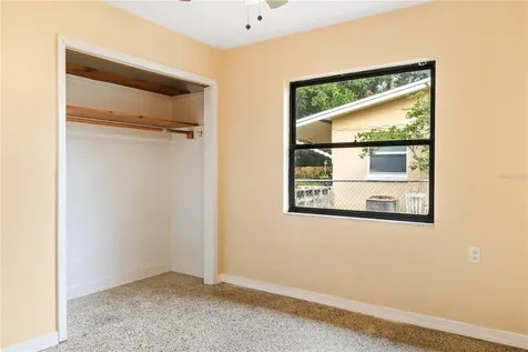 330 Dakota Avenue St Cloud FL 34769