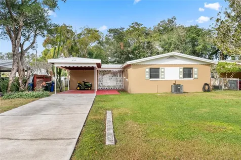 330 Dakota Avenue St Cloud FL 34769