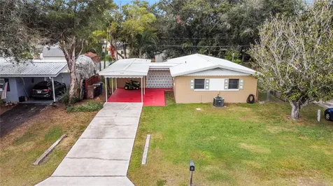 330 Dakota Avenue St Cloud FL 34769