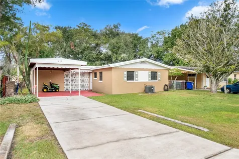 330 Dakota Avenue St Cloud FL 34769