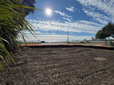 2715 Bayshore Boulevard Tampa FL 33629