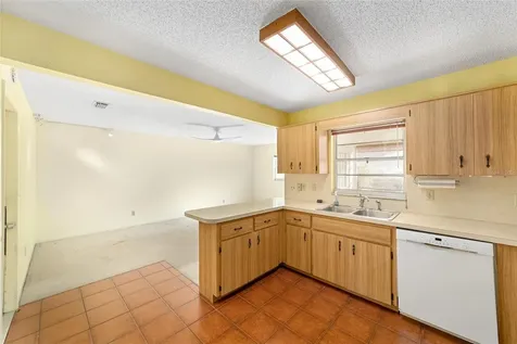 9371 SW 82nd Terrace Ocala FL 34481