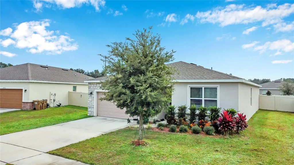 24409 Sunnys Halo Way Sorrento FL 32776