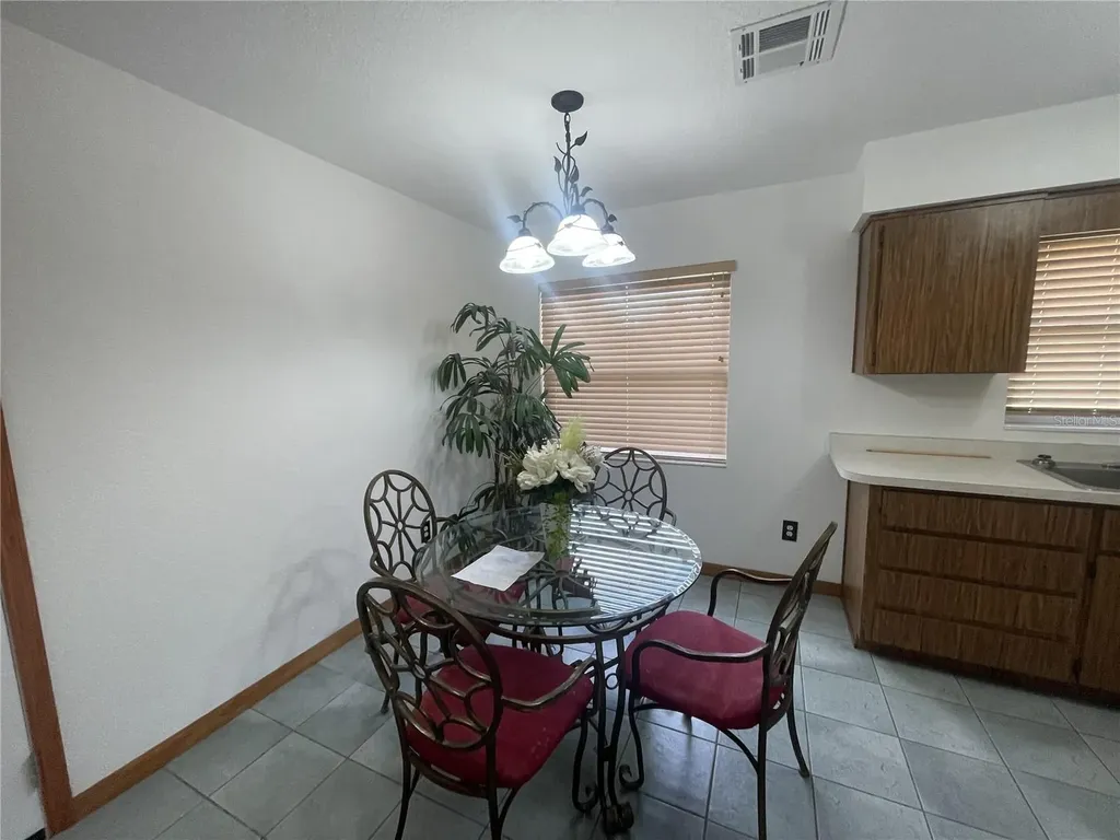 2815 N Leavitt Avenue Orange City FL 32763