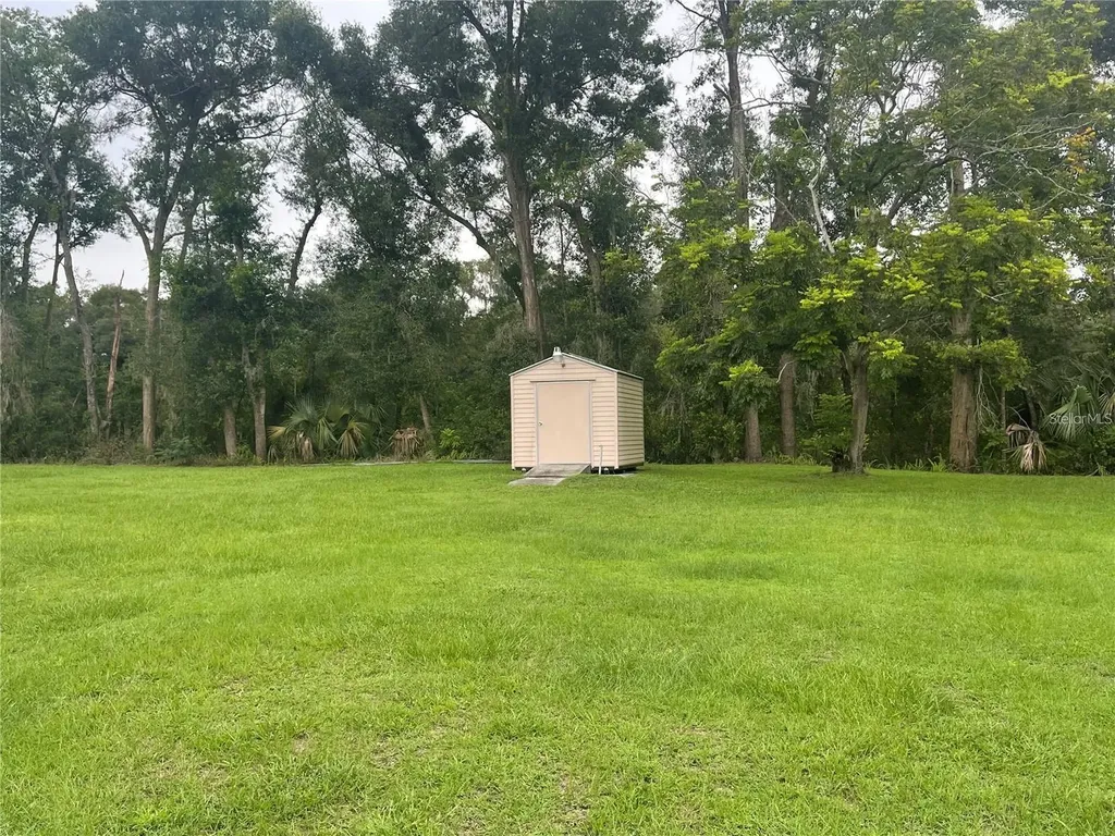 2815 N Leavitt Avenue Orange City FL 32763