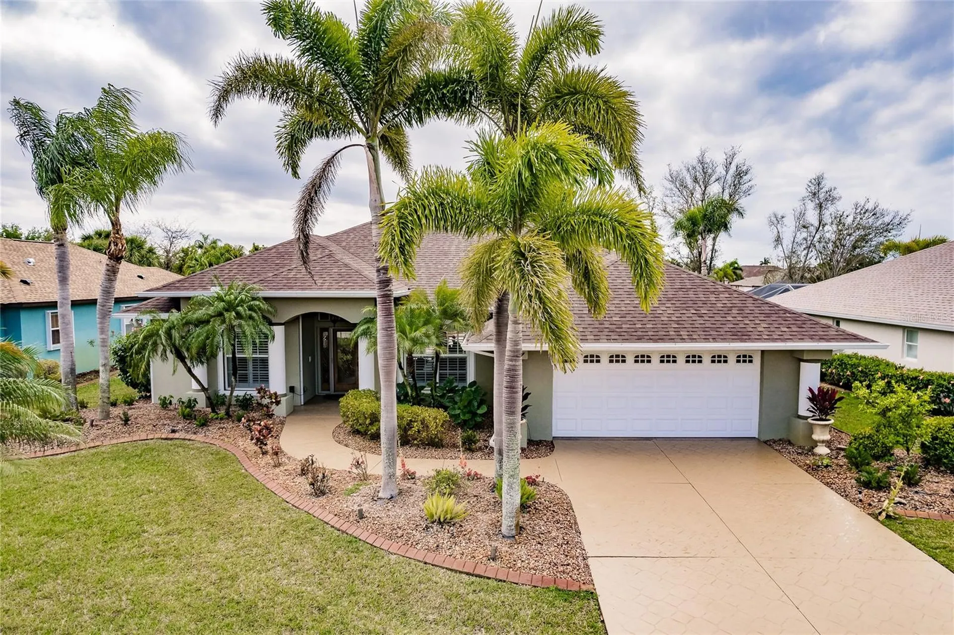254 Rotonda Boulevard E Rotonda West FL 33947