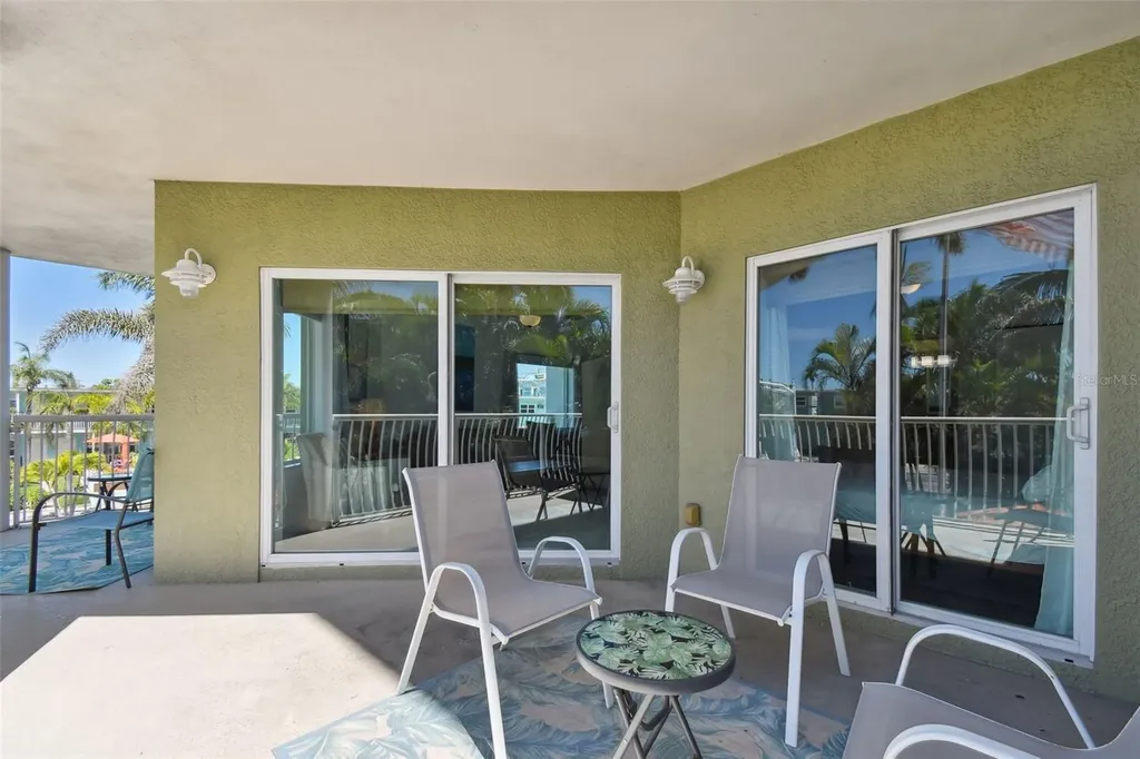 11605 Gulf Boulevard Treasure Island FL 33706