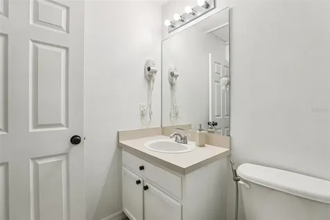 8419 Crystal Cove Loop Kissimmee FL 34747