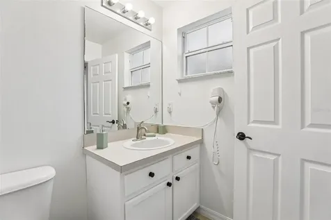 8419 Crystal Cove Loop Kissimmee FL 34747