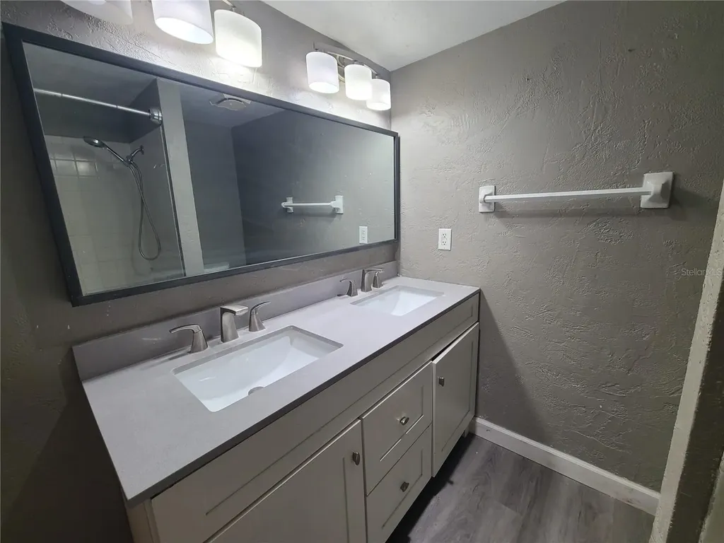 18101 Sandalwood Drive Wildwood FL 34785