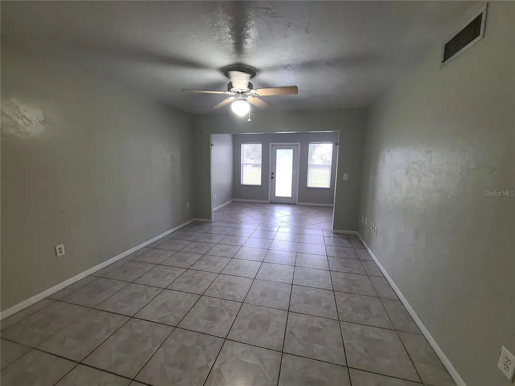 18101 Sandalwood Drive Wildwood FL 34785