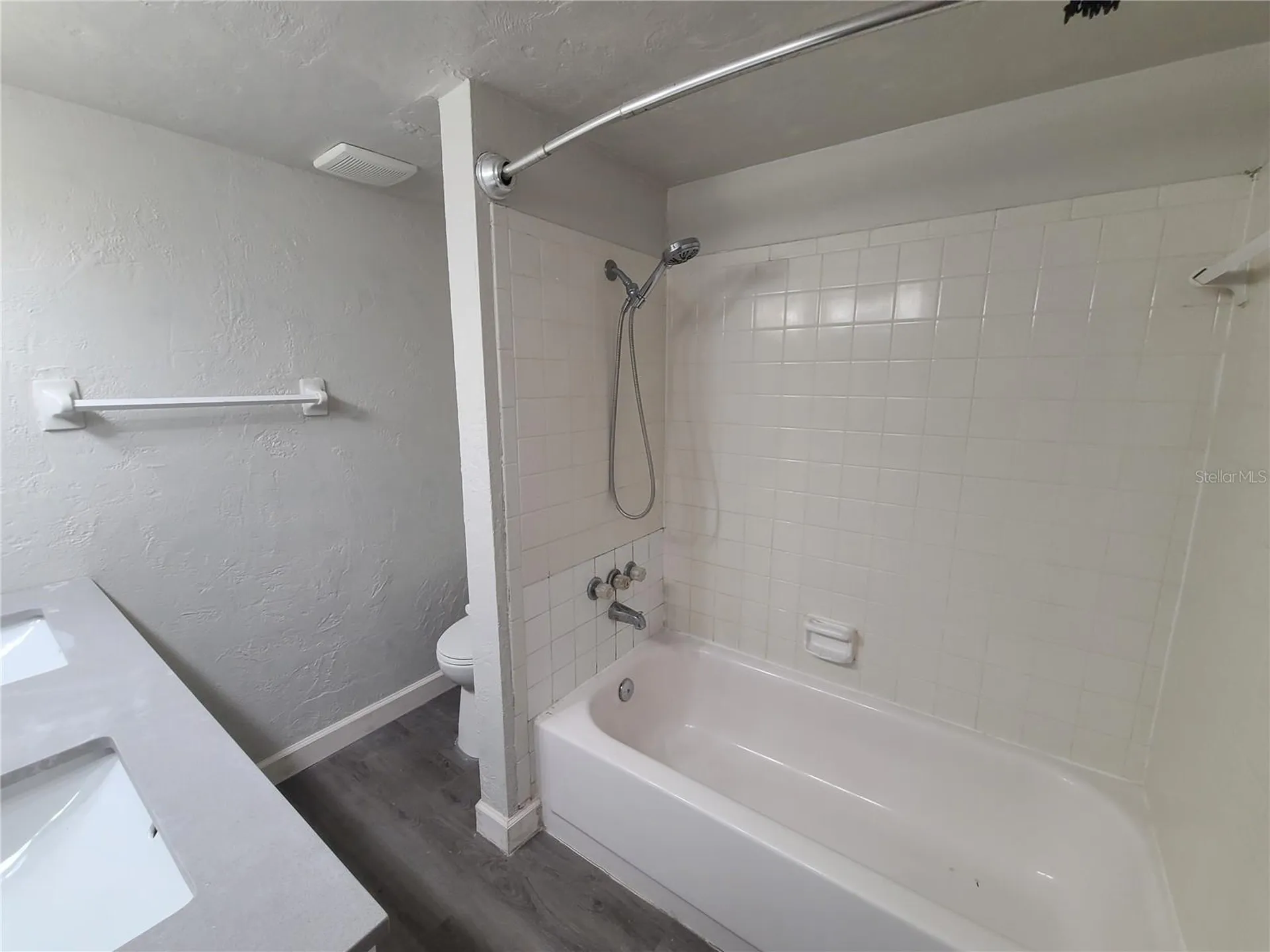 18101 Sandalwood Drive Wildwood FL 34785