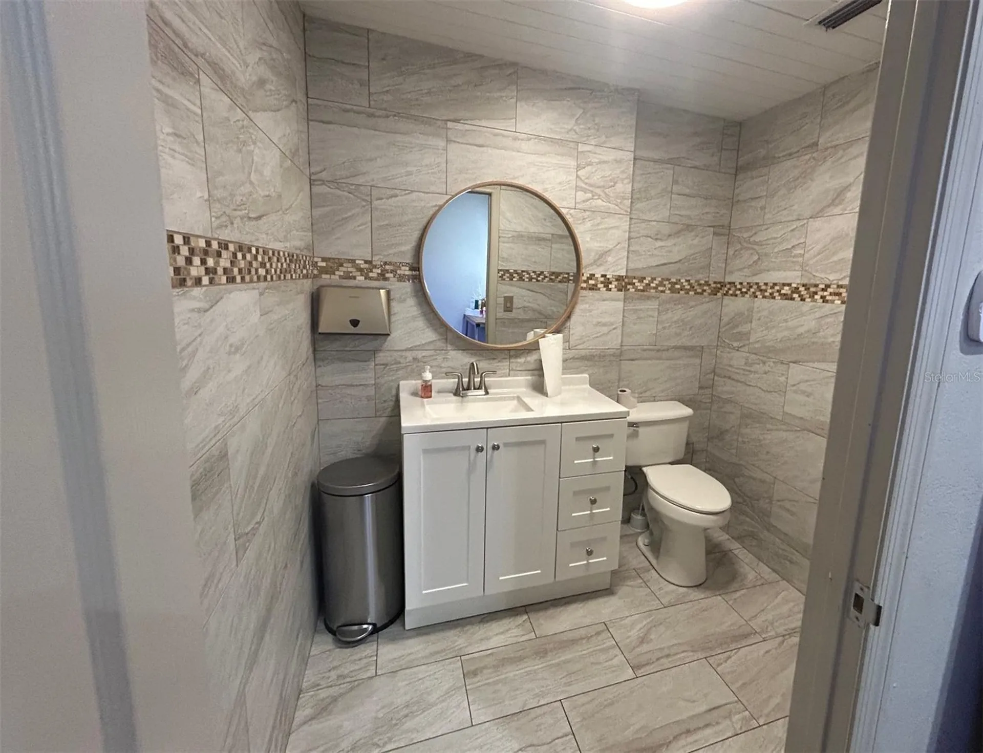 11601 S Orange Blossom Trail Orlando FL 32837