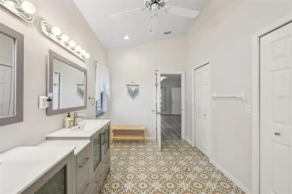 13221 N Branch Road Sarasota FL 34240