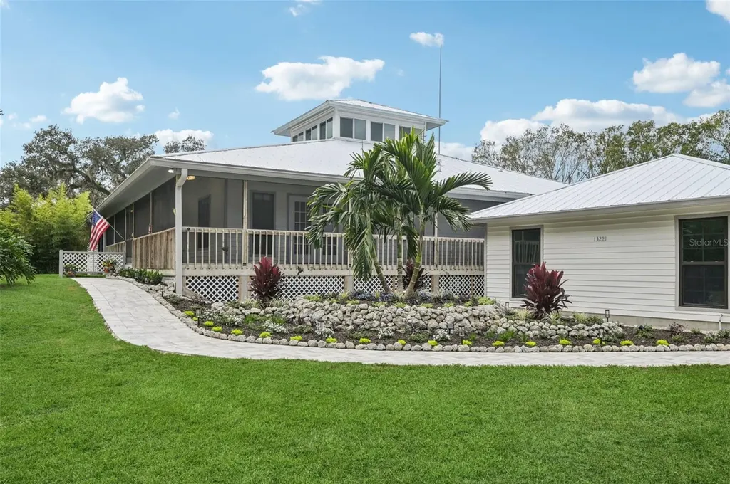 13221 N Branch Road Sarasota FL 34240